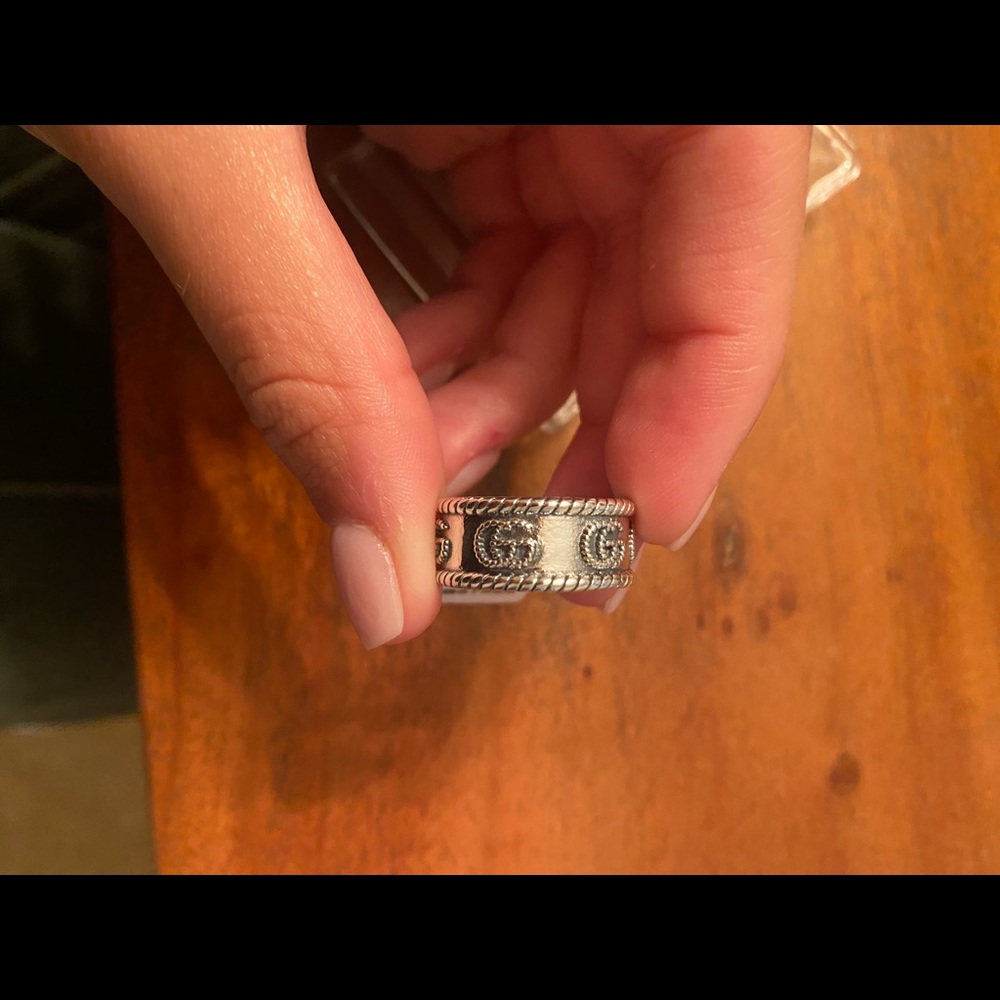 Gucci GG Sterling Silver band size 8